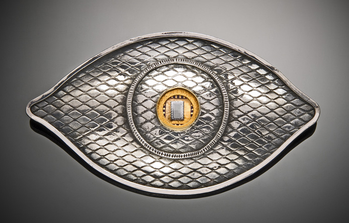 Protective Eye of Technology (broochpendant)